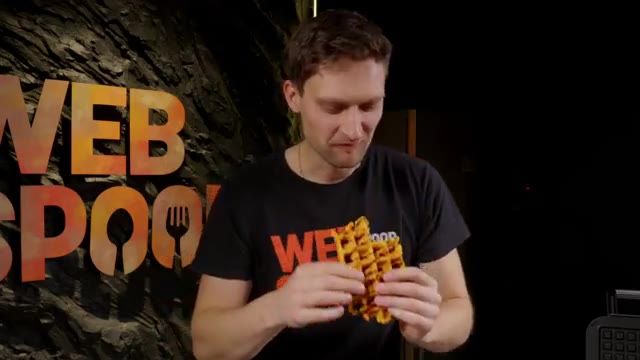 Play: Pizza Waffles